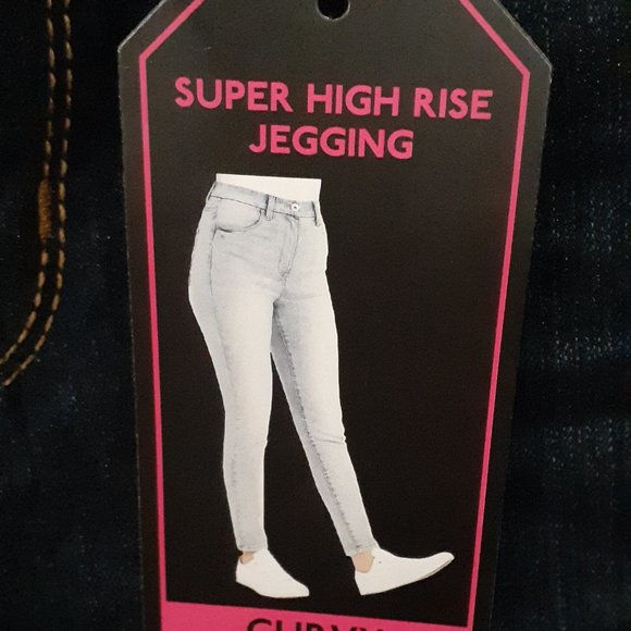 No Boundaries Super High Rise Jegging Curvy - Size 11 - BRAND NEW - Picture 4 of 9